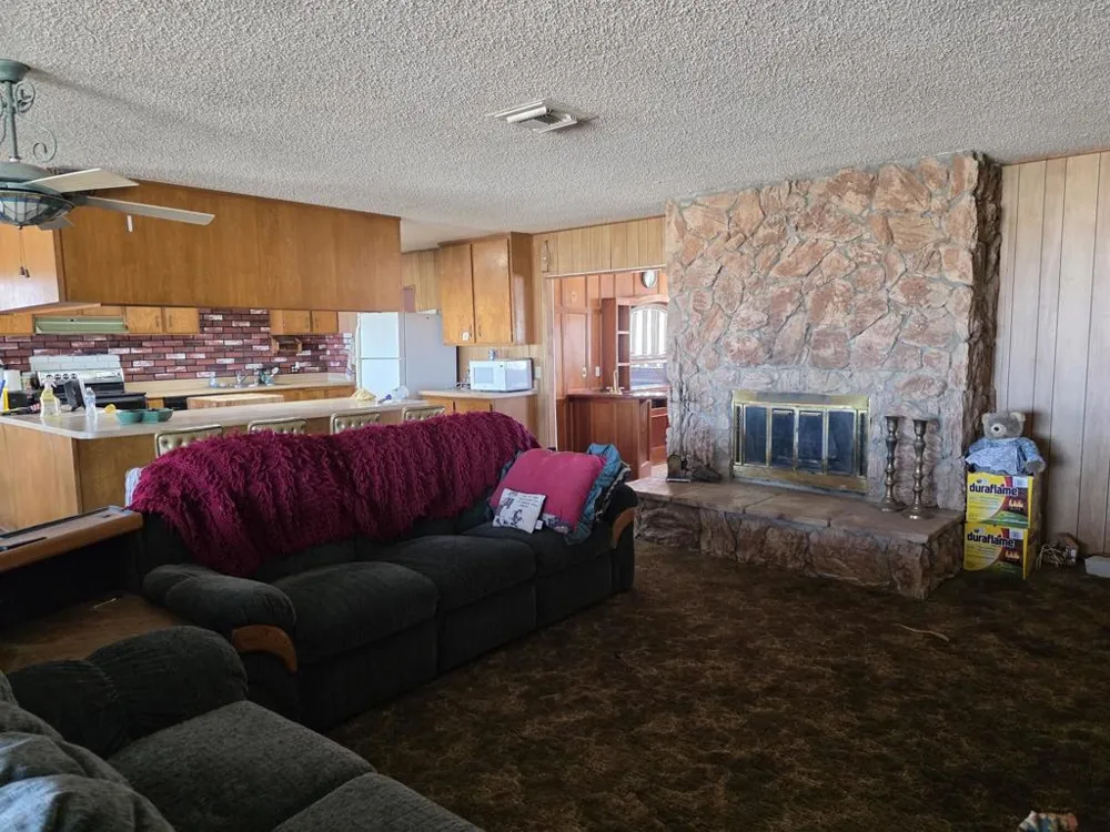 2351 Oahu Lane Salton City, CA 92274
