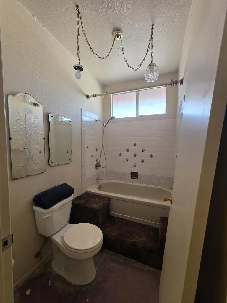 2351 Oahu Lane Salton City, CA 92274