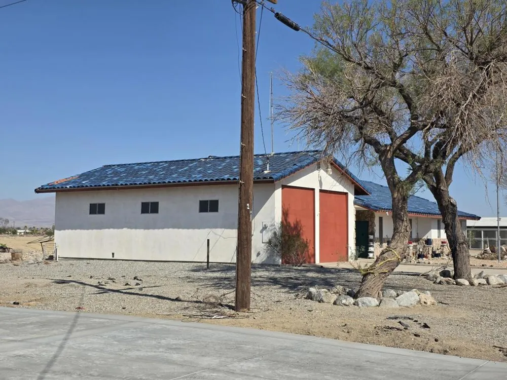 2351 Oahu Lane Salton City, CA 92274