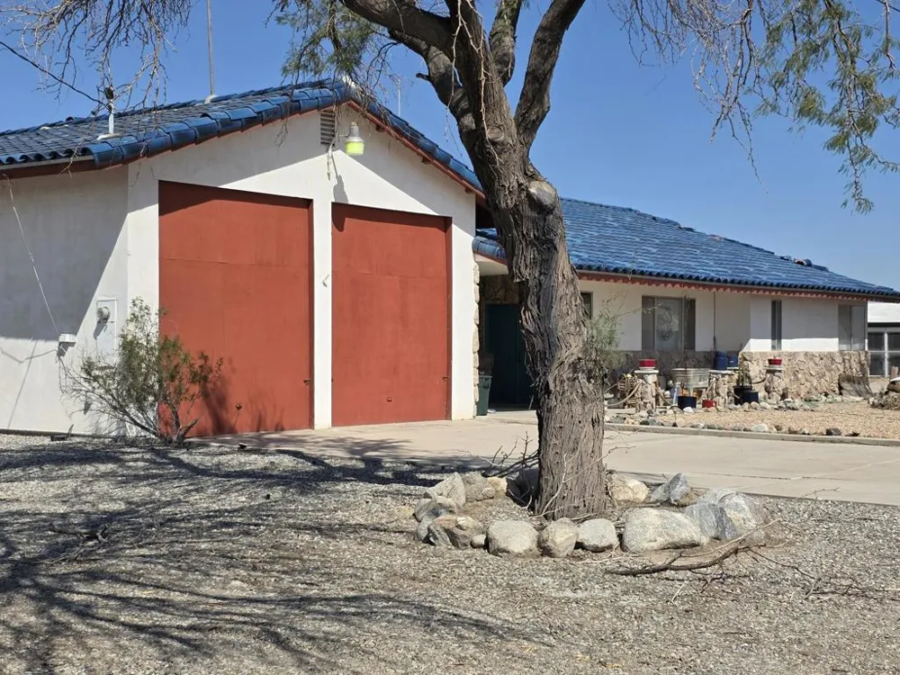 2351 Oahu Lane Salton City, CA 92274