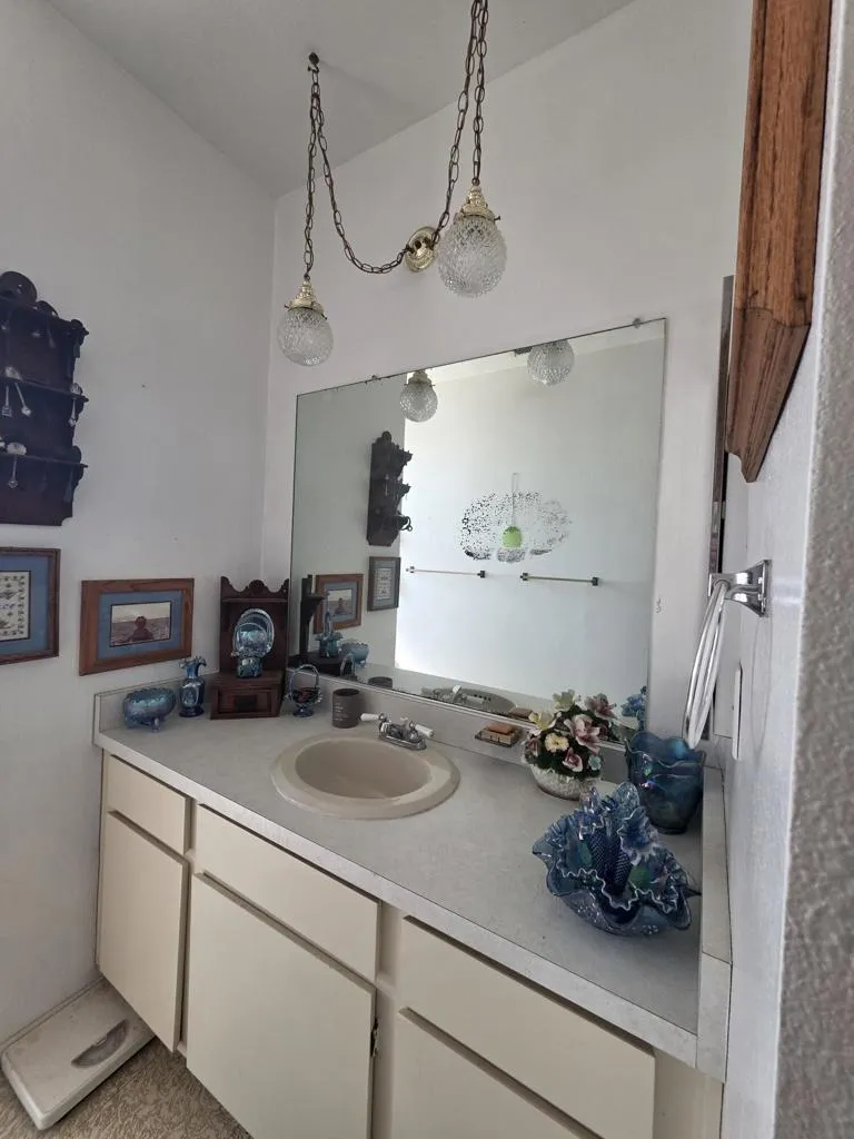 2351 Oahu Lane Salton City, CA 92274