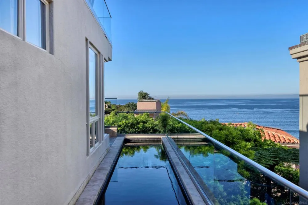 7825 Prospect Pl La Jolla, CA 92037