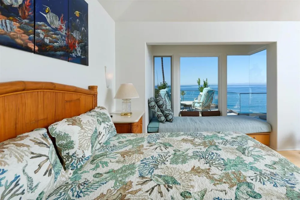 7825 Prospect Pl La Jolla, CA 92037
