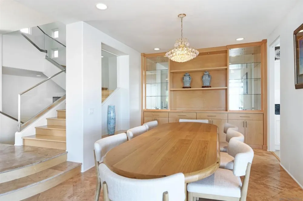 7825 Prospect Pl La Jolla, CA 92037