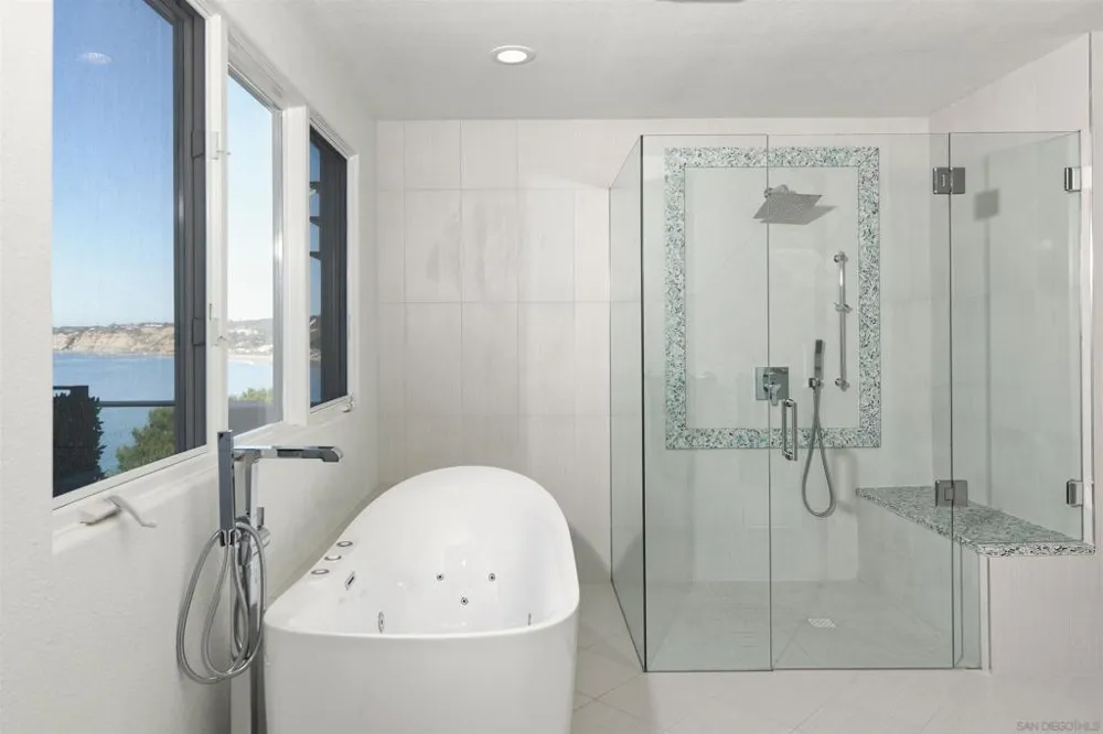 7825 Prospect Pl La Jolla, CA 92037