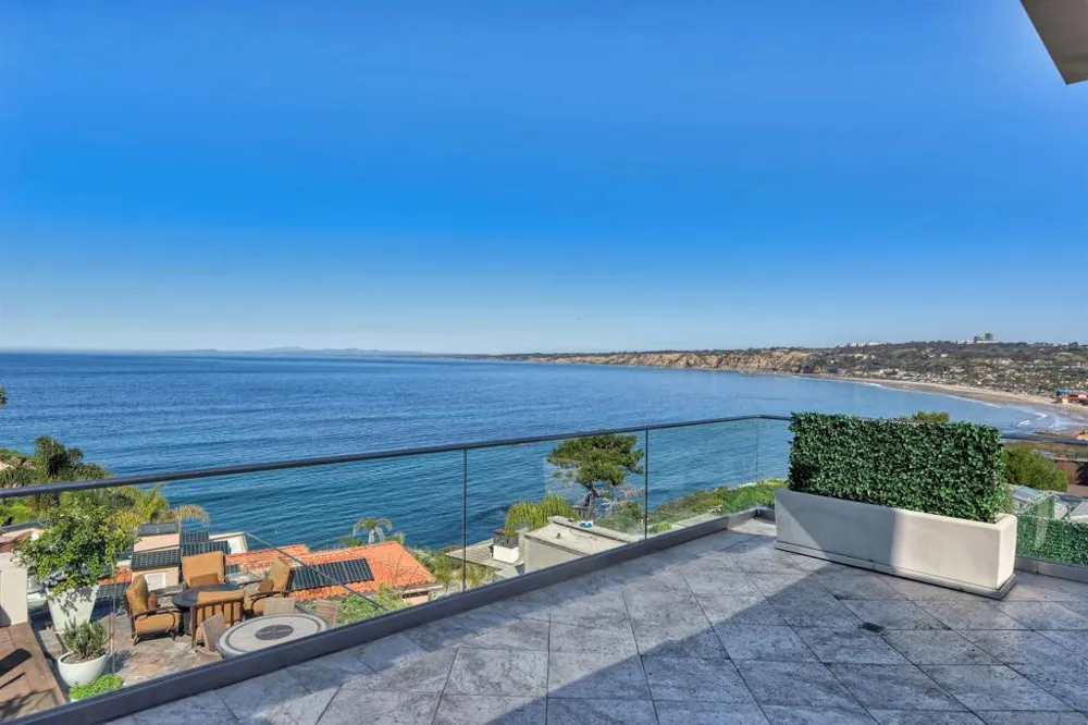 7825 Prospect Pl La Jolla, CA 92037