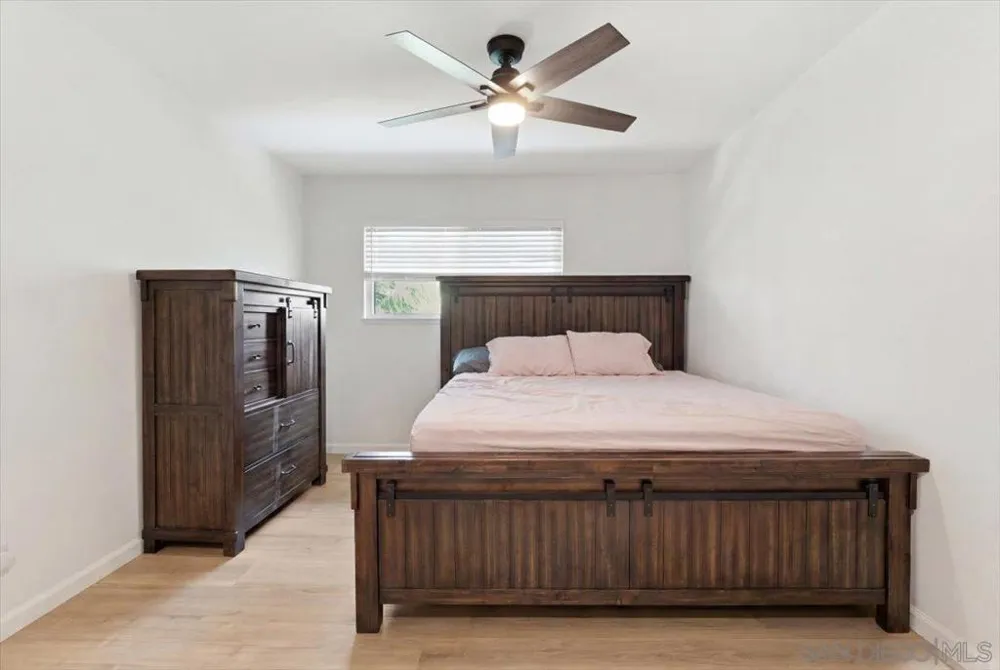 503 Smoketree Glen Escondido, CA 92026