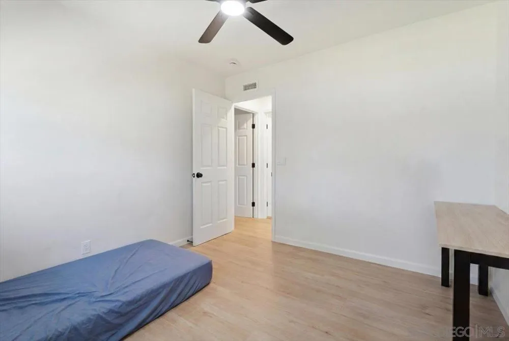 503 Smoketree Glen Escondido, CA 92026