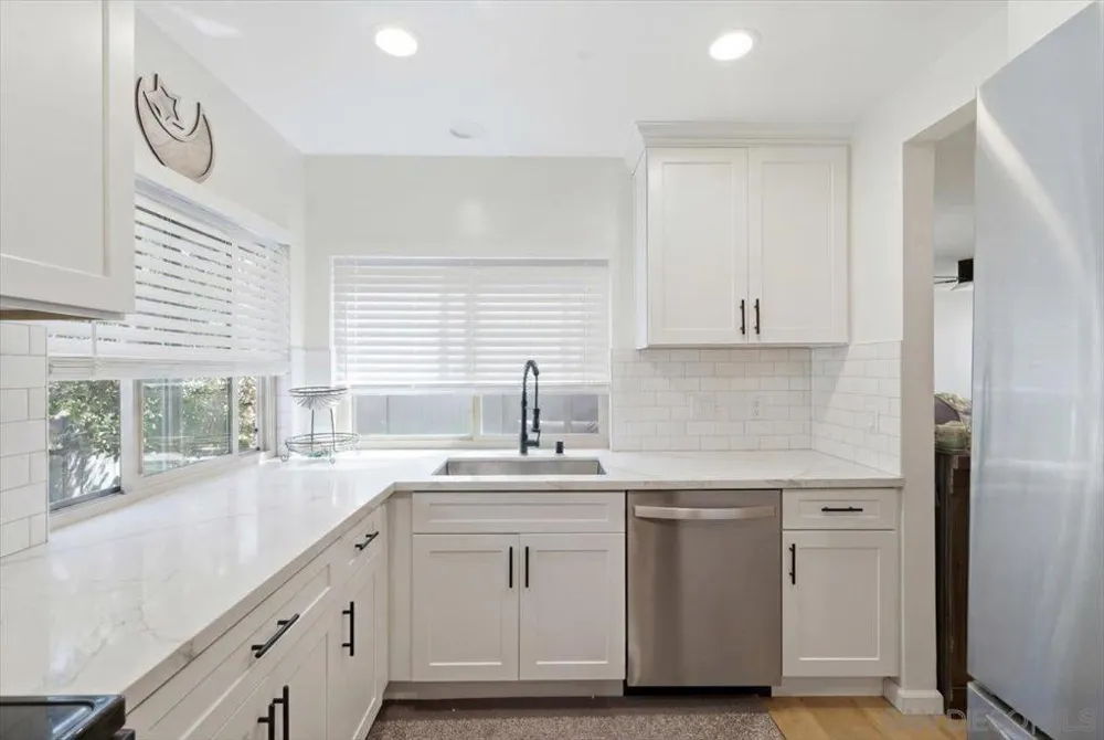 503 Smoketree Glen Escondido, CA 92026