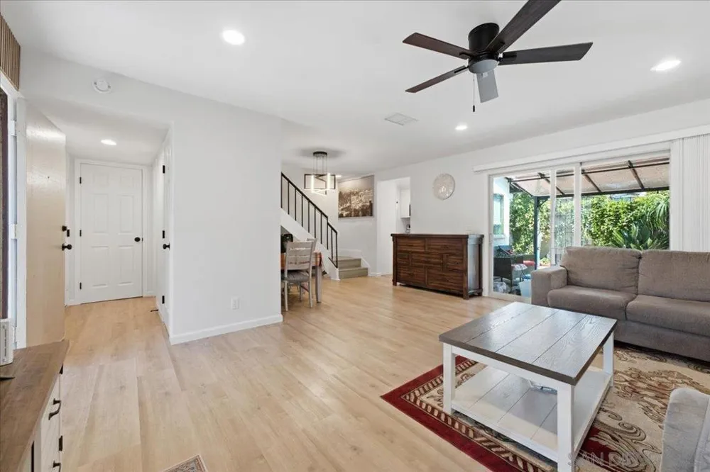 503 Smoketree Glen Escondido, CA 92026