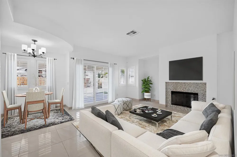 2161 A. Hems Ct. Calexico, CA 92231
