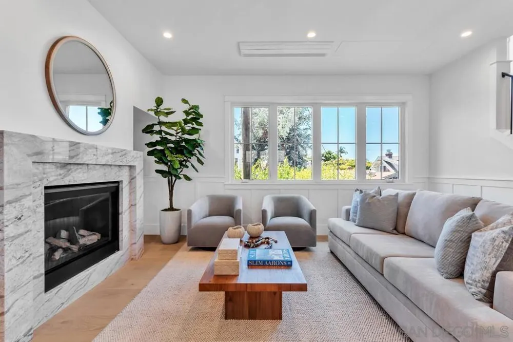 1058 Isabella Avenue Coronado, CA 92118
