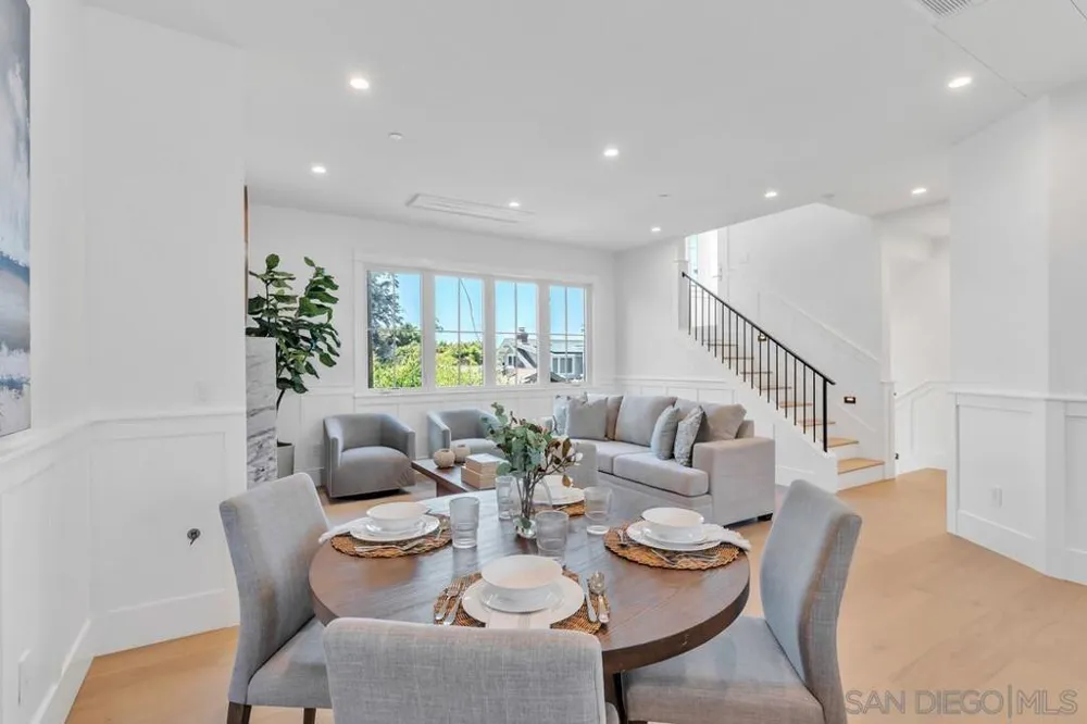 1058 Isabella Avenue Coronado, CA 92118