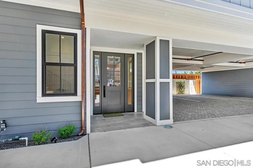 1058 Isabella Avenue Coronado, CA 92118