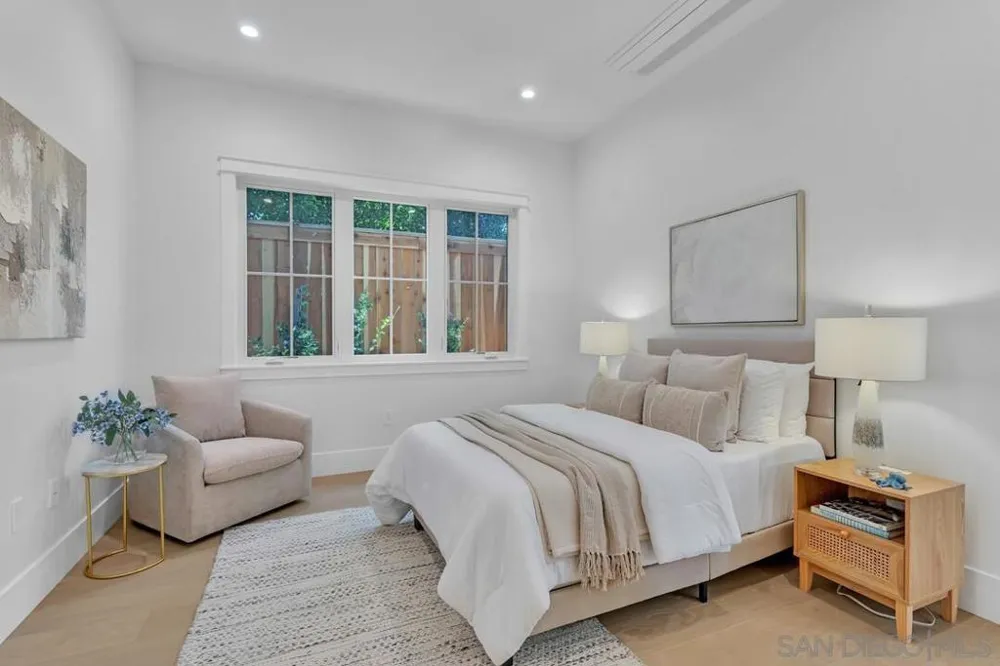 1058 Isabella Avenue Coronado, CA 92118