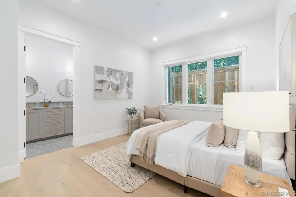 1058 Isabella Avenue Coronado, CA 92118