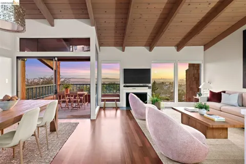 32 Sereno Circle
