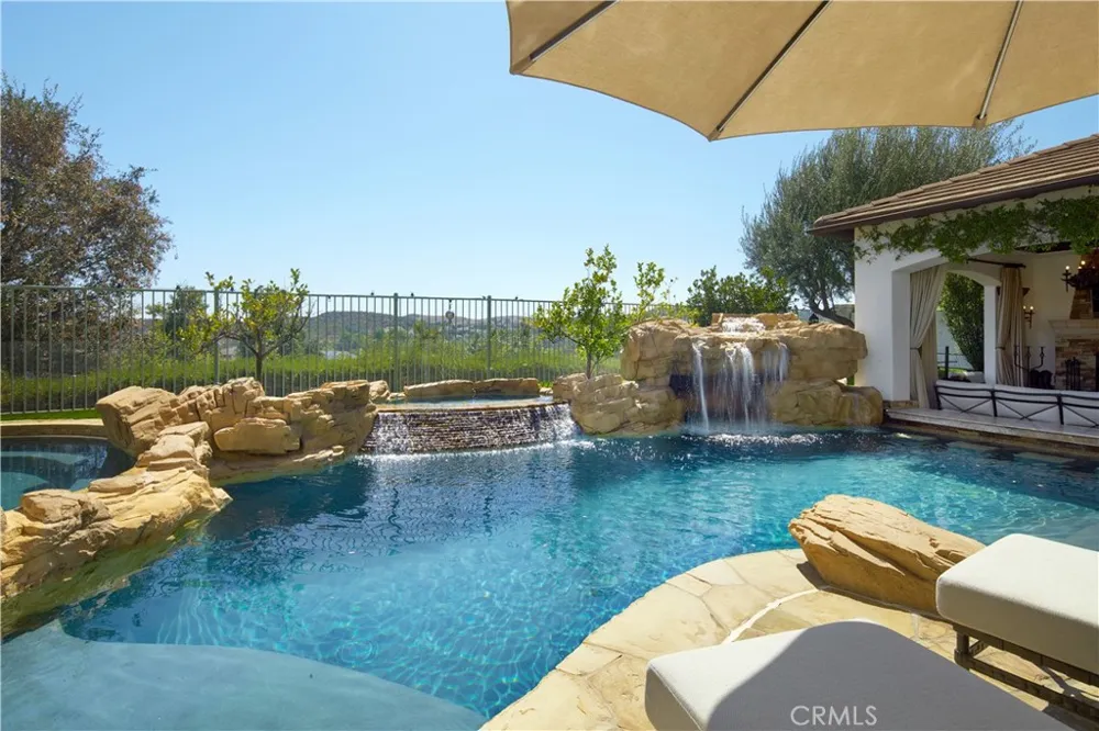 17 Long View Road Coto de Caza, CA 92679