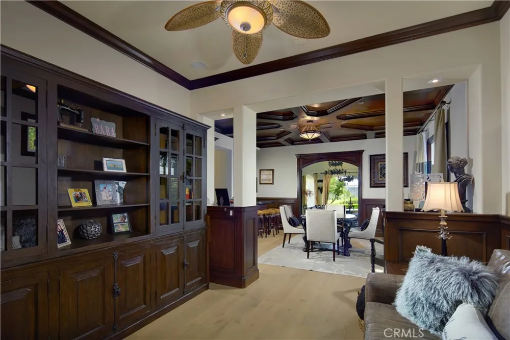 17 Long View Road Coto de Caza, CA 92679