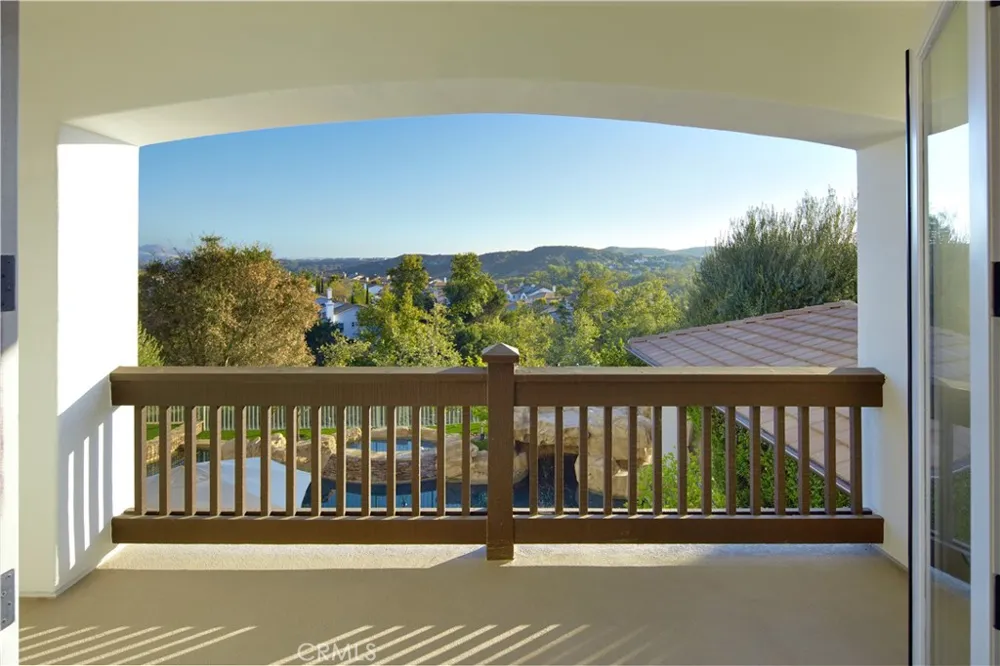 17 Long View Road Coto de Caza, CA 92679