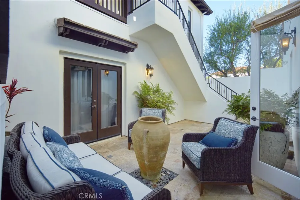 17 Long View Road Coto de Caza, CA 92679
