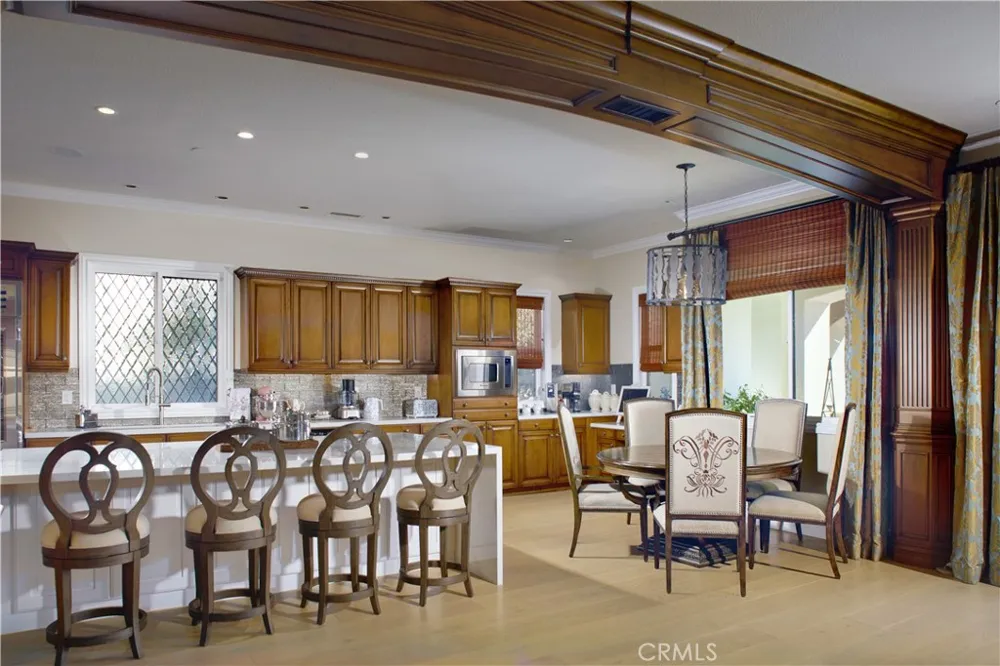 17 Long View Road Coto de Caza, CA 92679