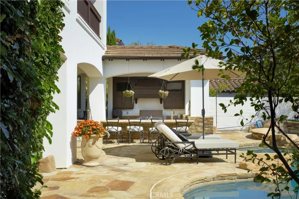 17 Long View Road Coto de Caza, CA 92679