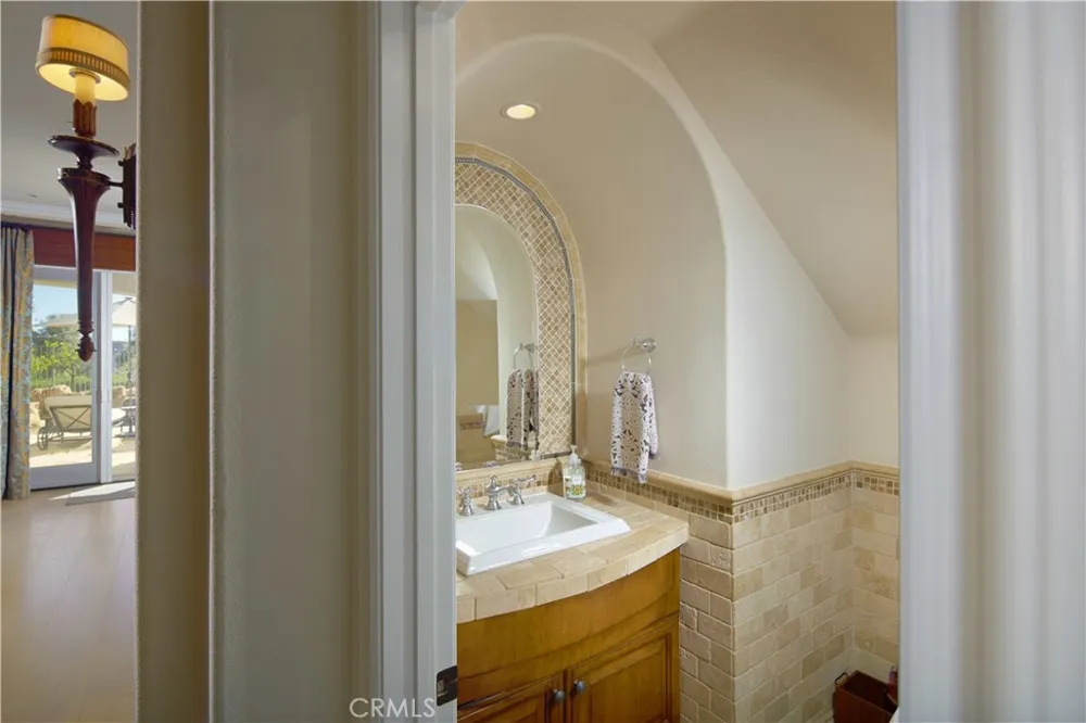 17 Long View Road Coto de Caza, CA 92679