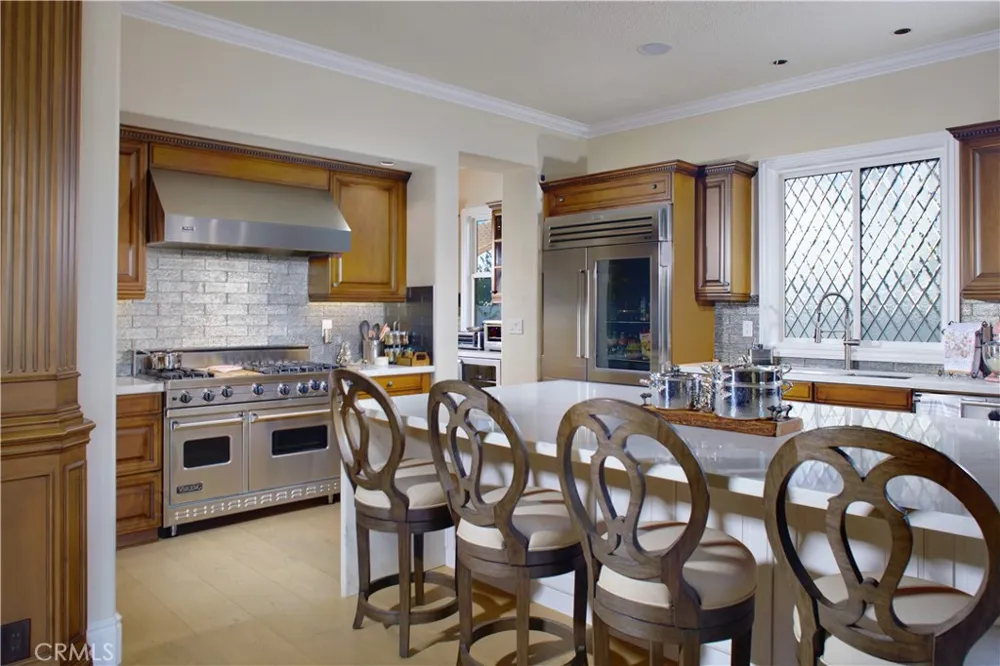 17 Long View Road Coto de Caza, CA 92679