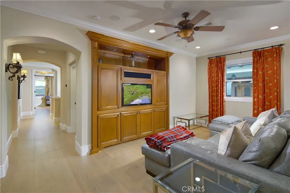 17 Long View Road Coto de Caza, CA 92679