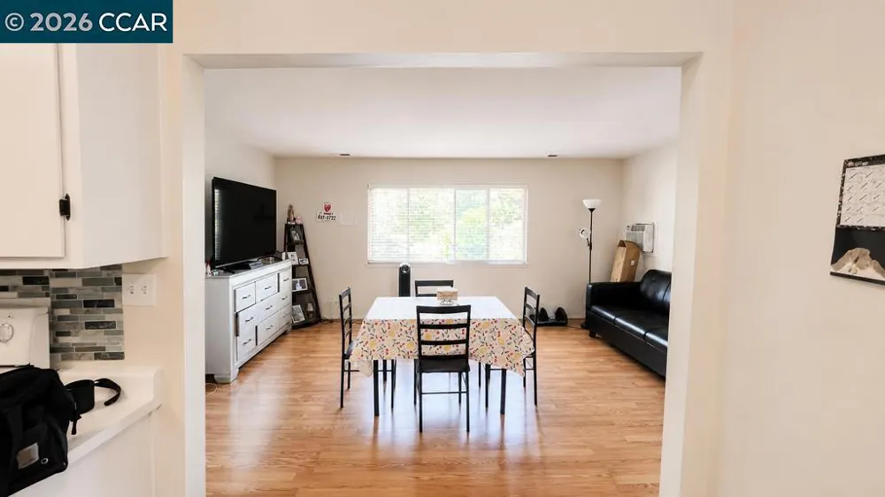 1594 Morgan Ln. Walnut Creek, CA 94597