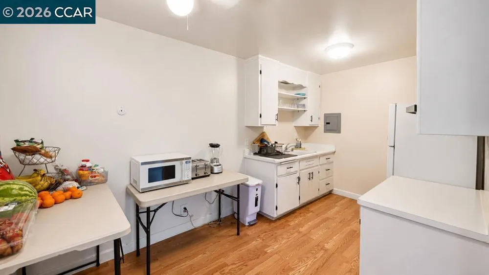 1594 Morgan Ln. Walnut Creek, CA 94597