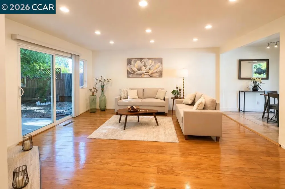 1594 Morgan Ln. Walnut Creek, CA 94597