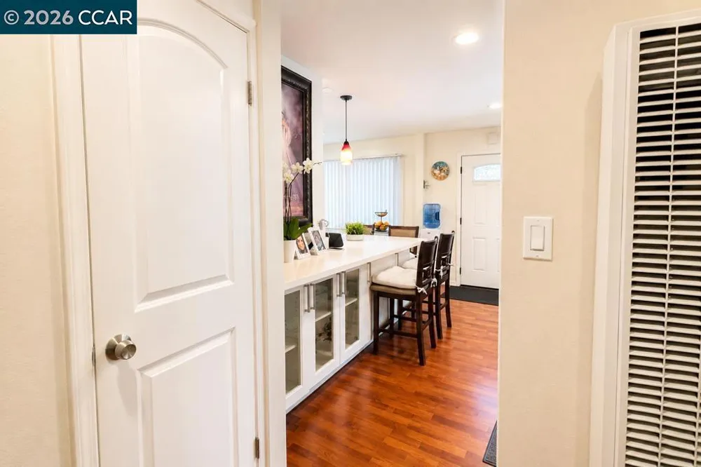 1594 Morgan Ln. Walnut Creek, CA 94597
