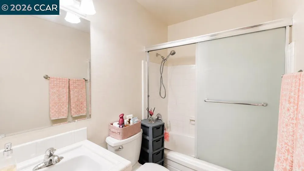 1594 Morgan Ln. Walnut Creek, CA 94597