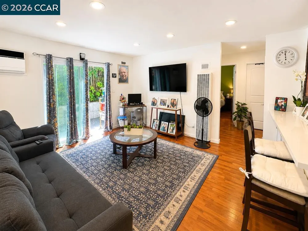 1594 Morgan Ln. Walnut Creek, CA 94597