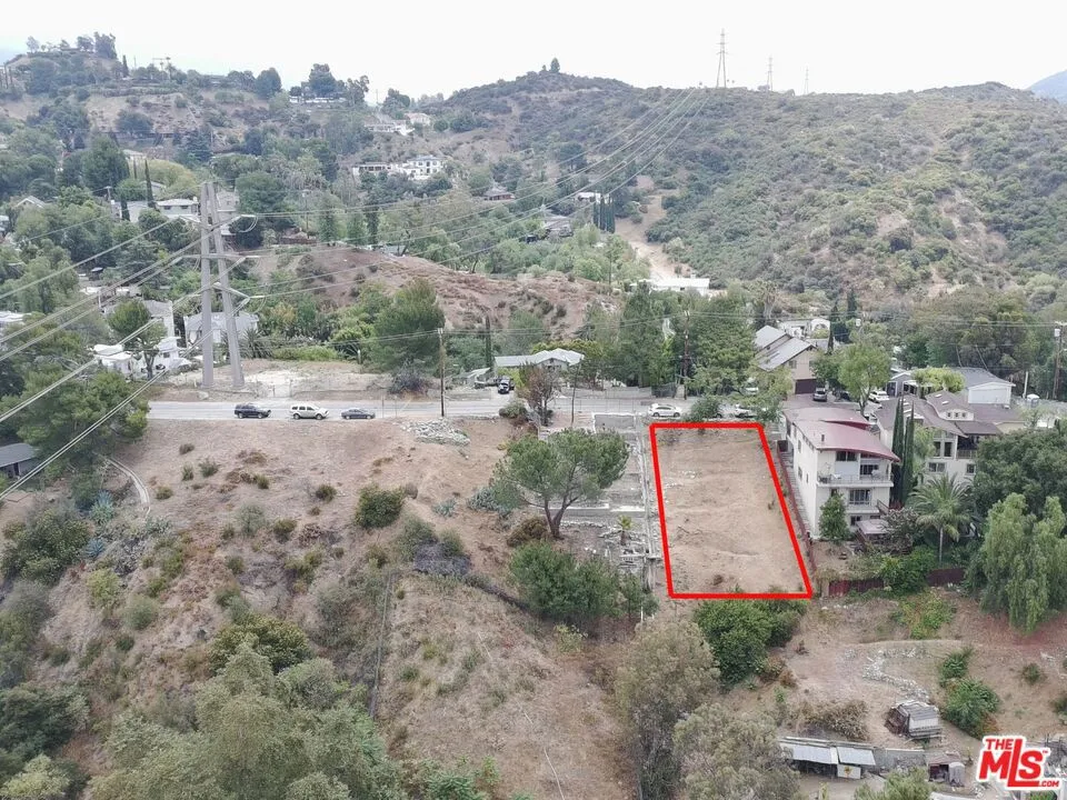 9467 Reverie Road Tujunga, CA 91042