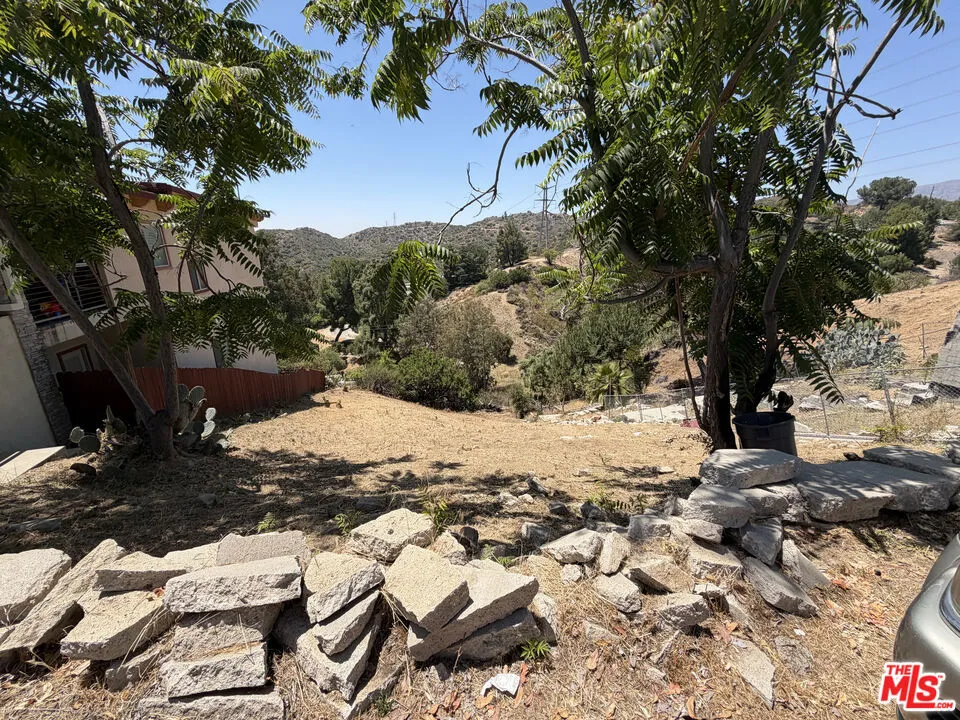 9467 Reverie Road Tujunga, CA 91042