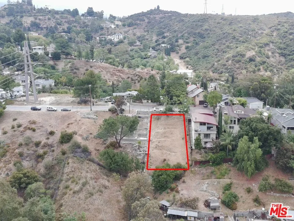 9467 Reverie Road Tujunga, CA 91042