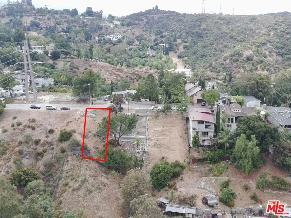 9477 Reverie Road Tujunga, CA 91042