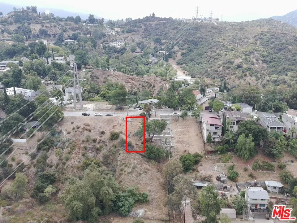 9477 Reverie Road Tujunga, CA 91042