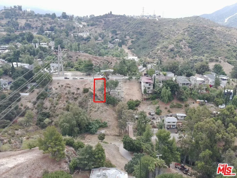 9477 Reverie Road Tujunga, CA 91042