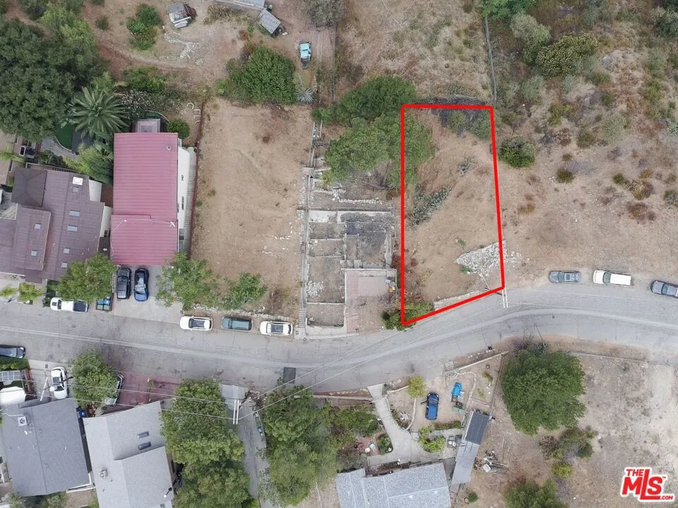 9477 Reverie Road Tujunga, CA 91042