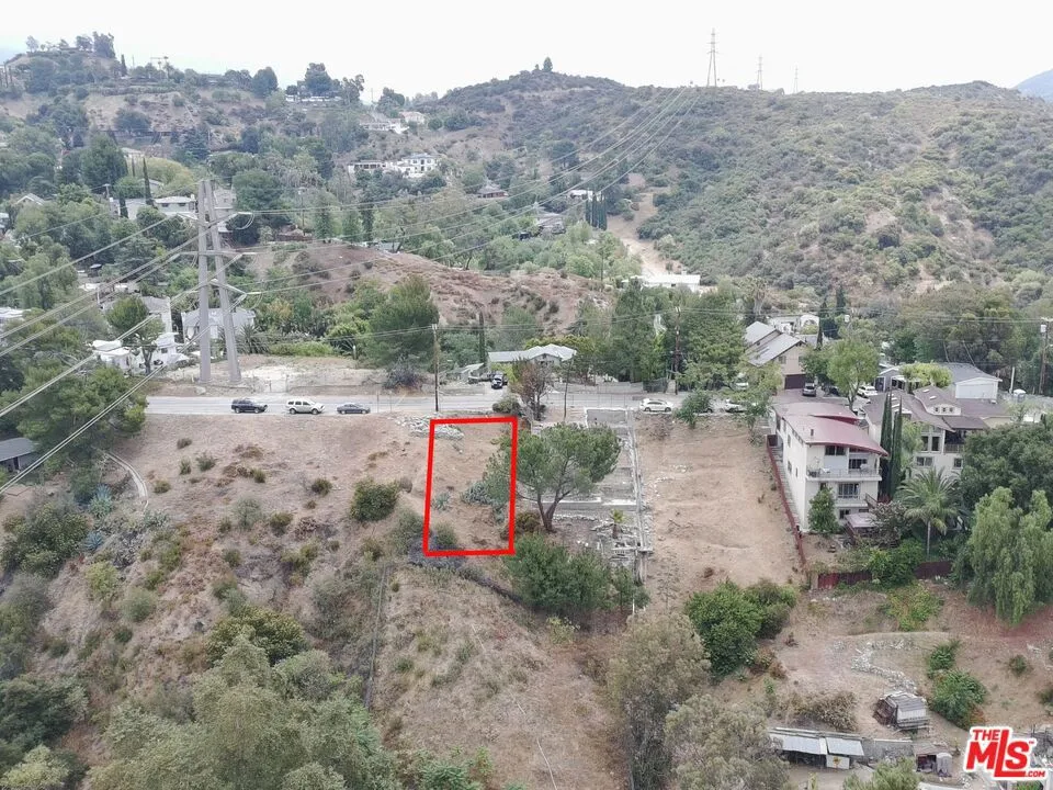 9477 Reverie Road Tujunga, CA 91042
