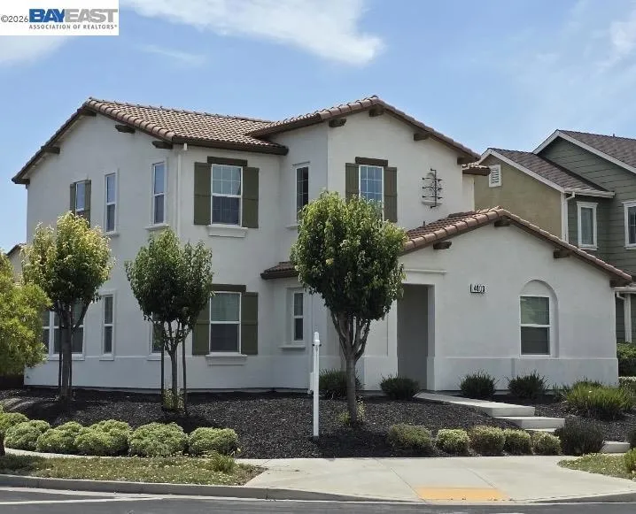 4003 Summit Dr Tracy, CA 95377