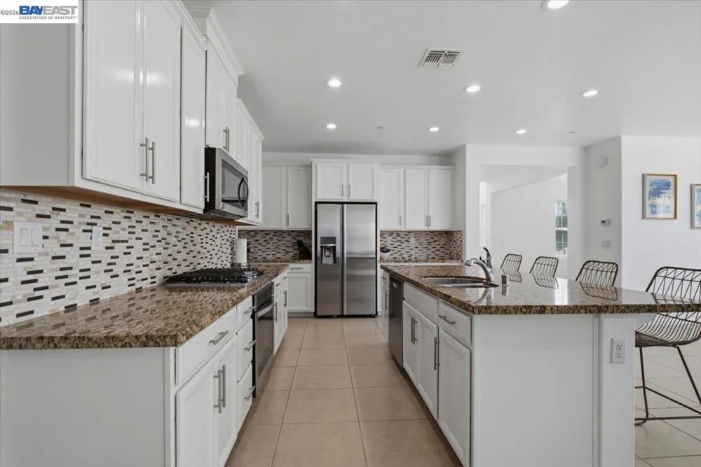 4003 Summit Dr Tracy, CA 95377