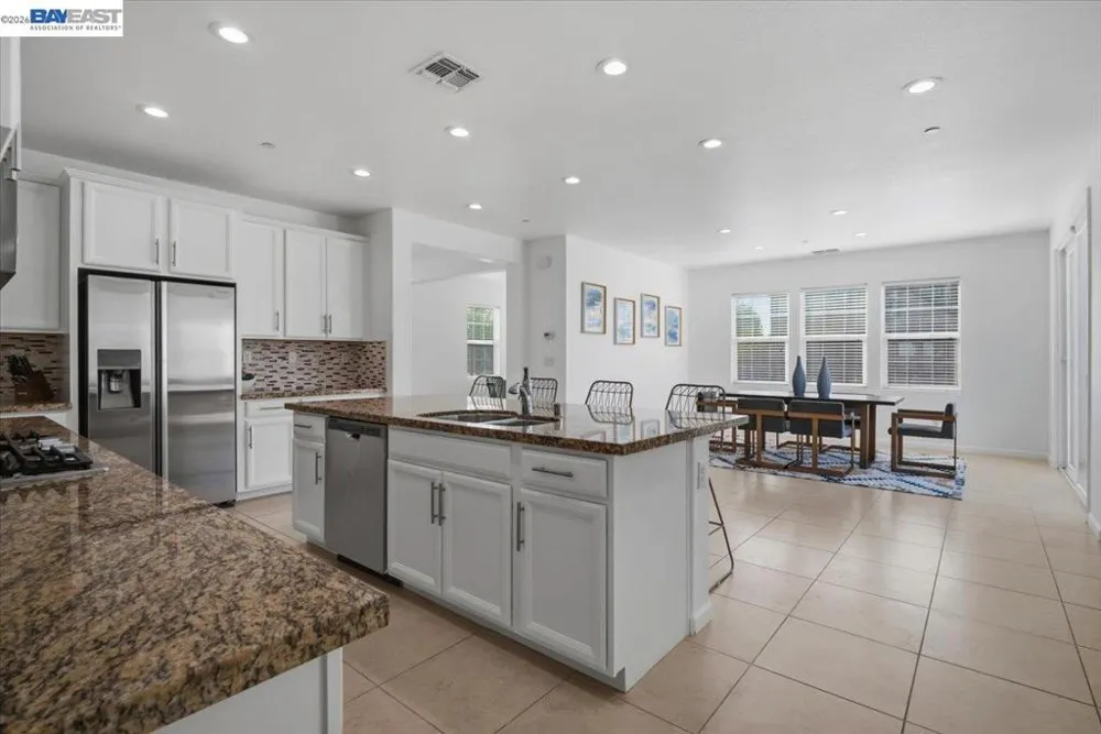 4003 Summit Dr Tracy, CA 95377