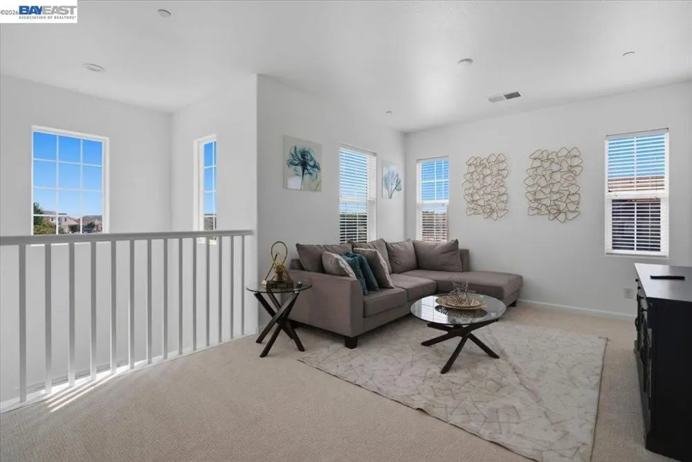 4003 Summit Dr Tracy, CA 95377