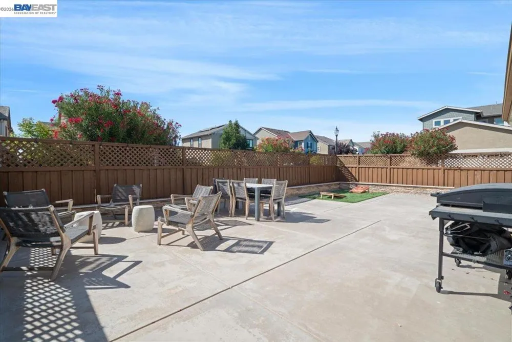 4003 Summit Dr Tracy, CA 95377