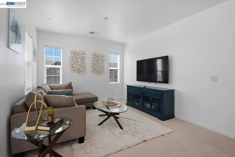 4003 Summit Dr Tracy, CA 95377